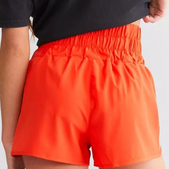 Buckle New in Shortie Shorts Active Stretch Tomato Medium - Picture 6 of 6